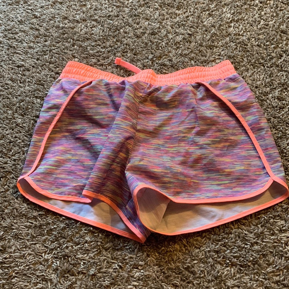 Xersion shorts🍉
